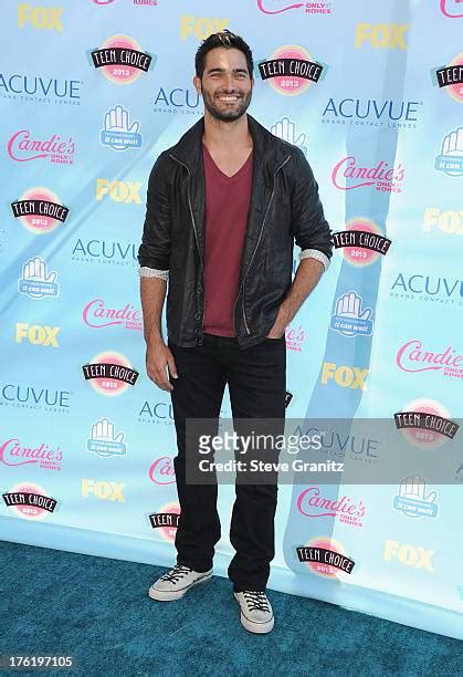 2,876 Tyler Hoechlin Photos & High Res Pictures